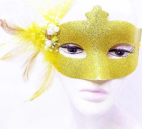 Sim İşlemeli İnci Boncuk Detaylı Tüylü Balo Maskesi Altın Renk 13x18 Cm