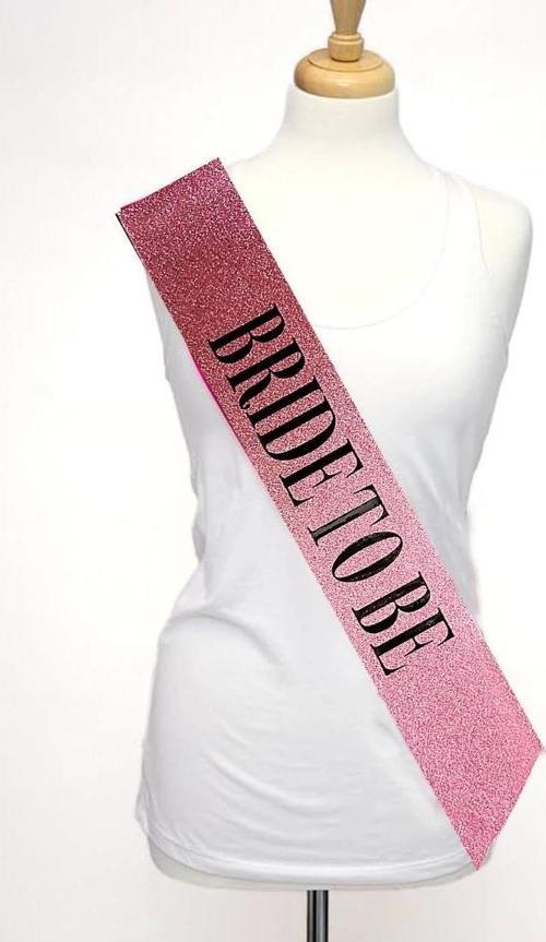 Pembe Üzeri Siyah Büyük Bride To Be Yazılı Simli Işıltılı Kuşak Kemer 10 Cm Genişlik