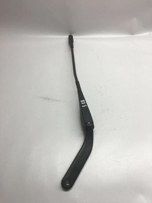 Bmw 1 Serisi-E88 2005- Silecek Süpürgesı Ön Takım 500 / 500 Mm (Oem No:7169972)