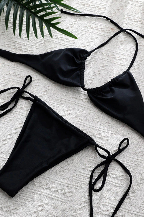 Kadın Siyah Yandan Bağlamalı Tangalı Üçgen Bikini Mayo Takımı