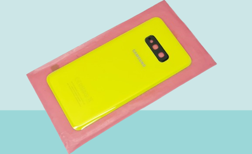 - Samsung Galaxy S10E Arka Kapak Batarya Kapağı (Cam Full Lensli) - SARI
