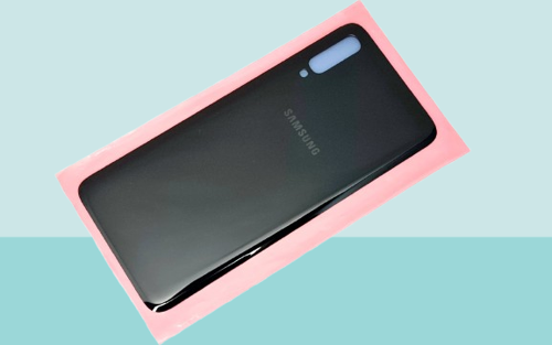 - Samsung Galaxy A70 A 705 Arka Kapak Batarya Kapağı - SİYAH