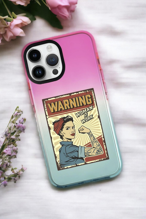 İphone 13 Pro Max Uyumlu Women At Work Desenli Premium Rainbow Silikonlu Telefon Kılıfı