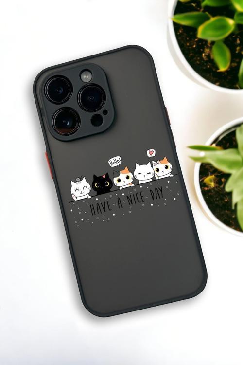 İphone 13 Pro Max Uyumlu Şirin Kedicikler Desenli Buzlu Şeffaf Lüx Telefon Kılıfı