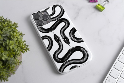 İphone 13 Pro Max Viper Desenli Premium Silikonlu Beyaz Telefon Kılıfı