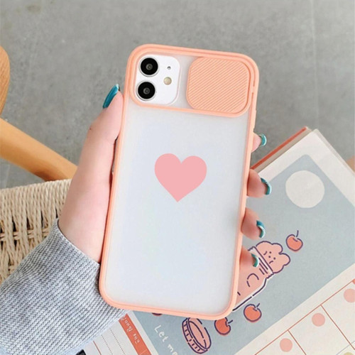 Iphone 11 Kalp Desenli Kamera Korumalı Pembe Telefon Kılıfı