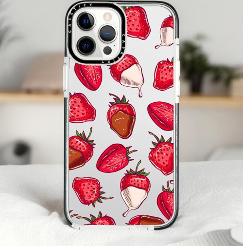 İphone 14 Pro Max Çikolatalı Çilekler Desenli Casetify Darbe Emci Silikonlu Telefon Kılıfı