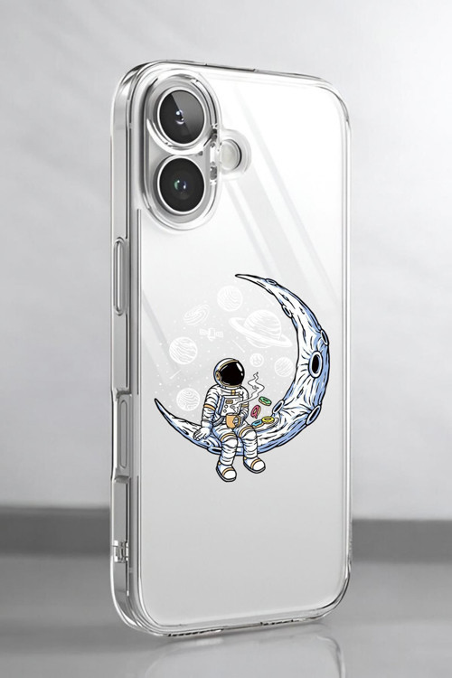 İphone 16 Uyumlu Keyifli Astronot Desenli Premium Silikonlu Şeffaf Telefon Kılıfı