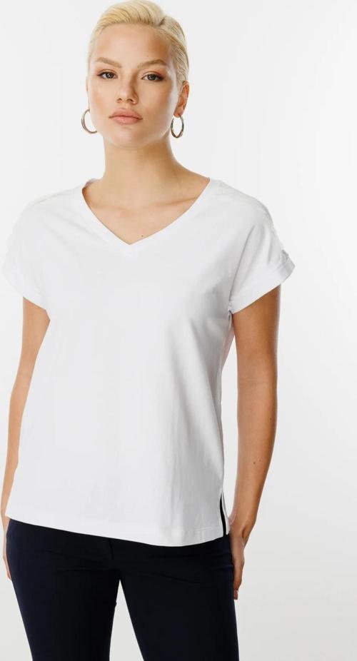 On Fashion V Yaka Omzu Taşlı Fırfır Detaylı Kadın T-shirt 25Y.ON.BLZ.51416.01