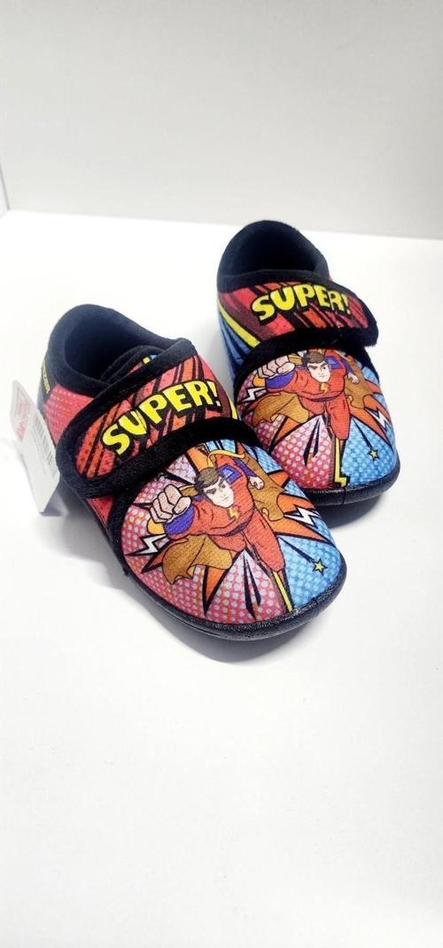 Kışlık Superman Figürlü Yumuşacık Terlik
