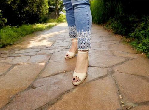 Günlük Şık Ve Rahat Taban Hasır Keten Sandalet 8 Cm.Topuk
