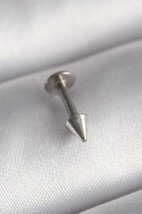 Çelik Gümüş Renk Çivi Model Piercing