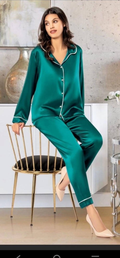 Saten Gömlek Yaka Patlı Pijama Takımı