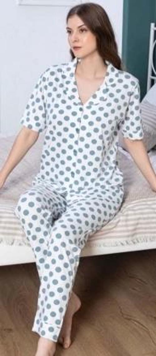Yeşil Puantiyeli Patlı Kısa Kol Pijama Takımı