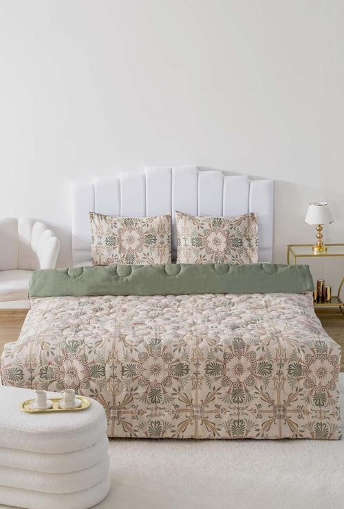 Etnik Saray Çift Kişilik Çift Taraflı Papatyalı Kapitone Yorgan 200x215 cm