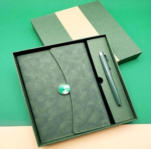 Özel Kutulu Deri Defter Ve Roller Kalem Seti Yeşil