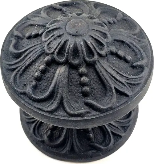 Antika Tarz Dekoratif Pirinç Çiçekli Kapı Tokmağı - 80 mm Çap, Oksit
