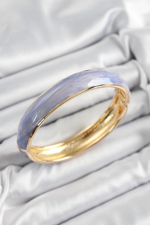 Pirinç Mavi Mor Mineli Mermer Desen Model Gold Renk Kadın Kelepçe - EBJ250705W36277