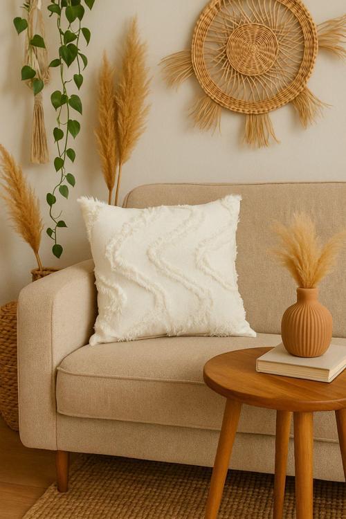 Tüylü Ve Desenli Kırlent Kılıfı - 45X45 Cm Şık Ve Konforlu Dekoratif Yastık