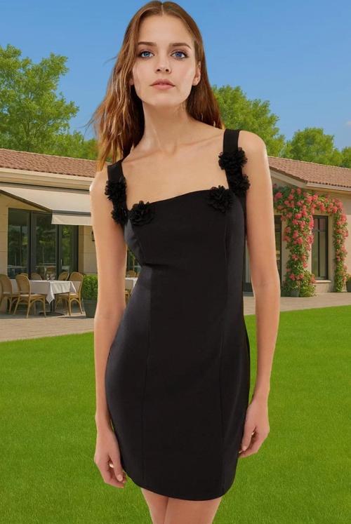 Gül Detaylı Vücuda Oturan Kısa Abiye Elbise Polyester Yazlık Profesyonel Görünüm Dayanıklı Malzeme