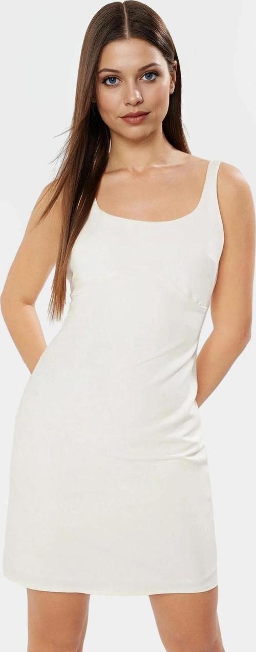 Vücudu Saran Mini Elbise Finike Dokuma Kolsuz Şık ve Rahat Kaliteli İşçilik Özenle Seçilmiş