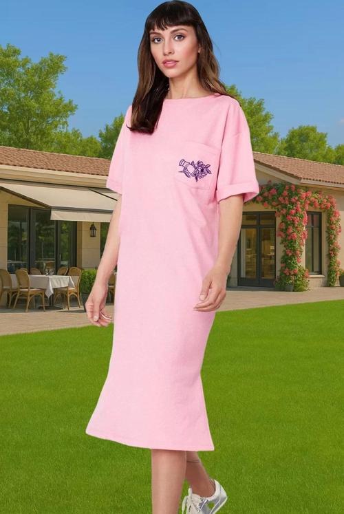 Rahat Kesim Bisiklet Yaka Nakışlı Midi Örme Elbise Dayanıklı Malzeme Trend Tasarım Rahat Kullanım