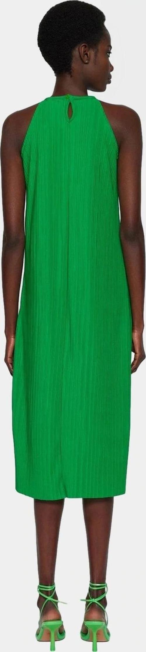 Rahat Örme Kumaş Elbise Midi Boy Shift Kalıp Yaz Mevsimi İçin Profesyonel Görünüm Konforlu Kesim