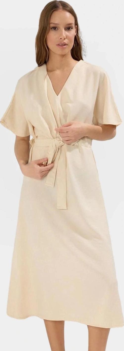 Şık Keten Görünümlü Kuşaklı Midi Elbise Rahat ve Nefes Alabilir Günlük Kullanım İçin Modern Stil