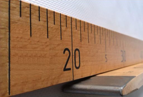 Ahşap Manifatura Cetveli Demirli 1 Metre (100 Cm)