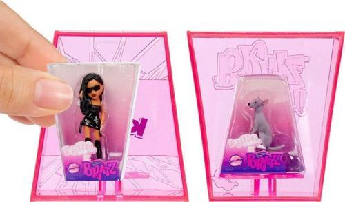 505518 - 500841C3 Mini Bratz x Kylie Jenner