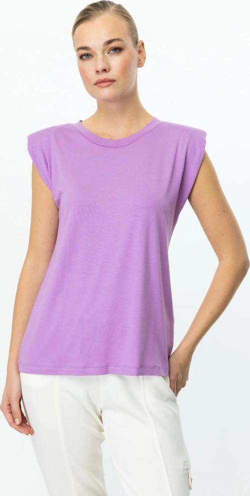 On Fashion Omuzları Vatkalı Kadın Kolsuz Bluz 25Y.ON.BLZ.51486.01