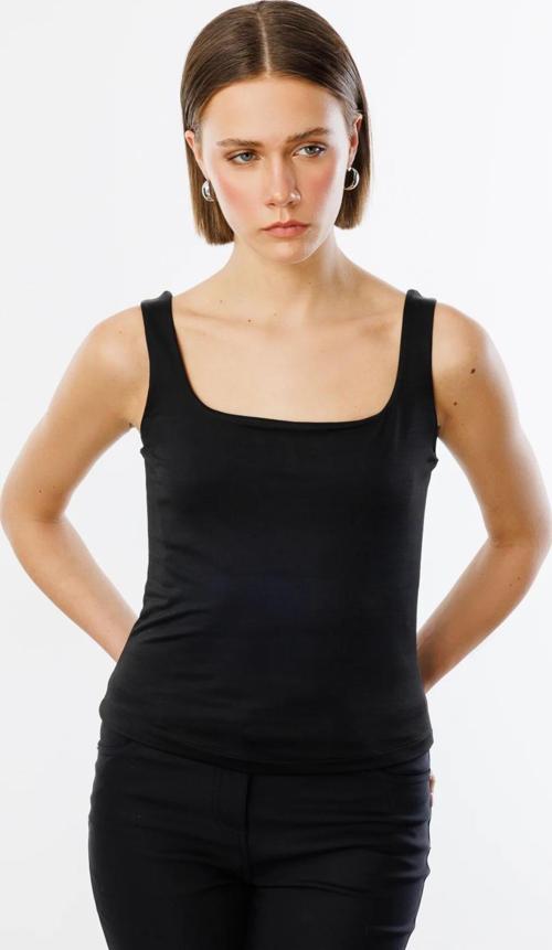 On Fashion Kare Yaka Kadın Kalın Askılı Bluz 25Y.ON.BLZ.51508.01