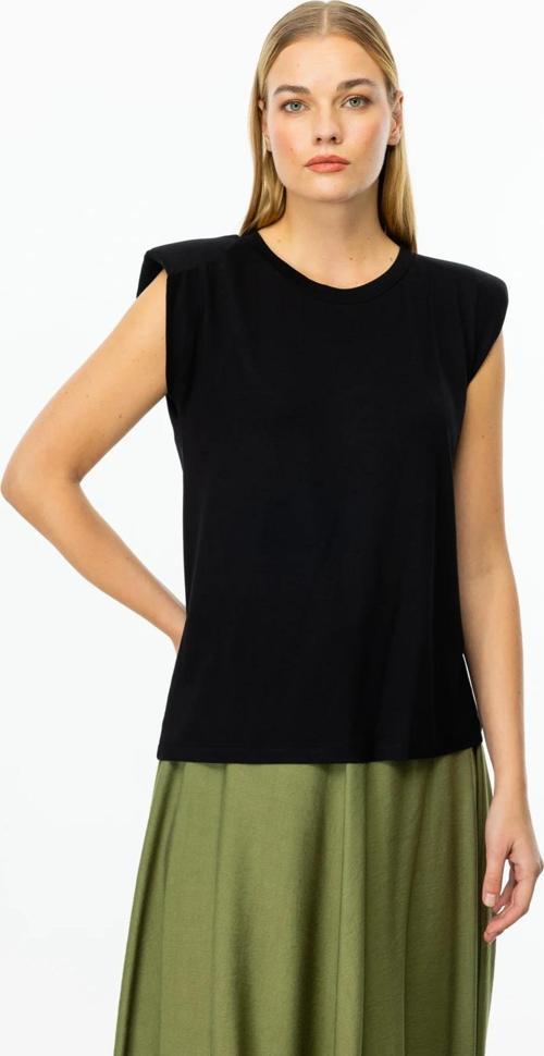 On Fashion Omuzları Vatkalı Kadın Kolsuz Bluz 25Y.ON.BLZ.51486.01