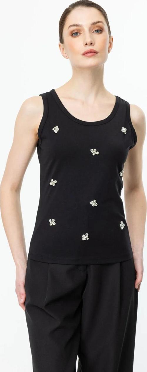 On Fashion Taşlı Kolsuz V Yaka Kadın Bluz 25Y.ON.BLZ.51384.01