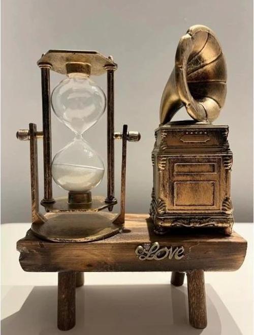 Gramofon Biblolu Kum Saati