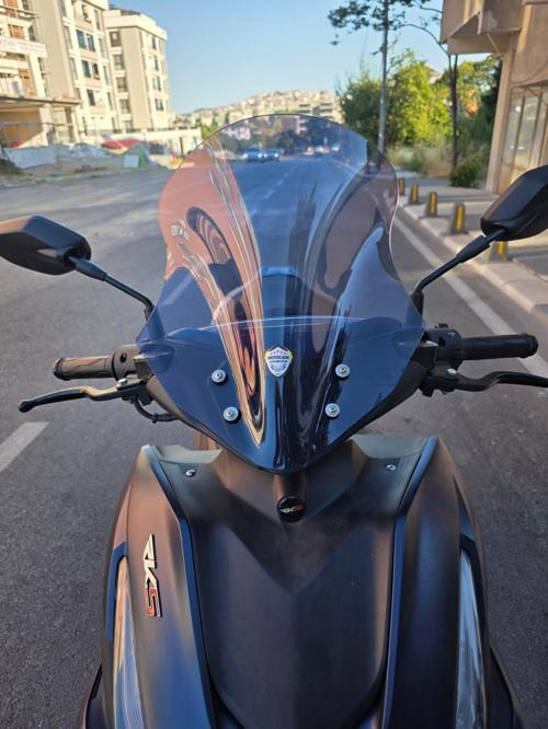 Revolt RSX3 Siperlik Ön Cam 2022-2025 Model 43cm Füme Renkli SPORTİF