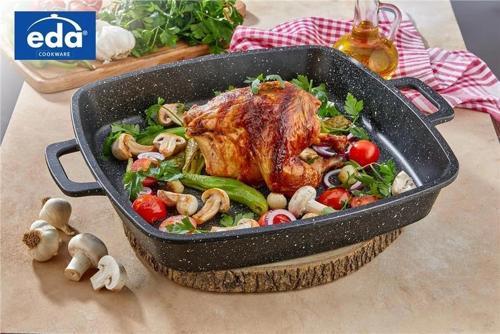 COOKWARE DÖKÜM KARE ÇAT ÇOK AMAÇLI TEPSİ 36 CM SİYAH ZK-951