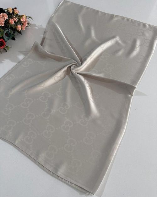 Locella G Desen Jakar Şal Krem JSL0402