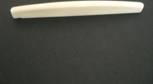MS024  Akustik Alt Eşik 1 Adet 7,2mm X 8mm.