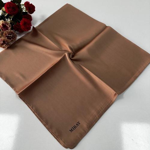 Düz Kristal Eşarp Latte LTA0530