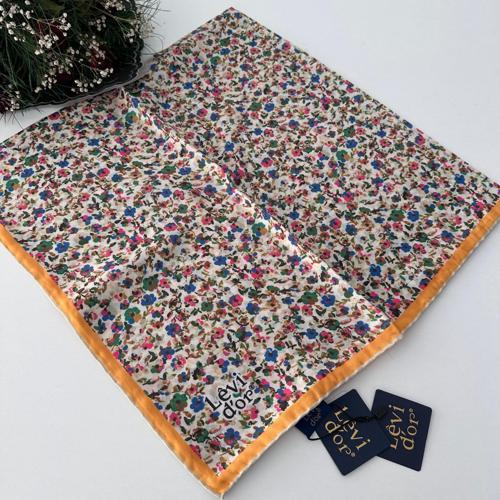 Levi'dor Kristal Eşarp Yeni Sezon Efsane Çiçek Desen LTK9006