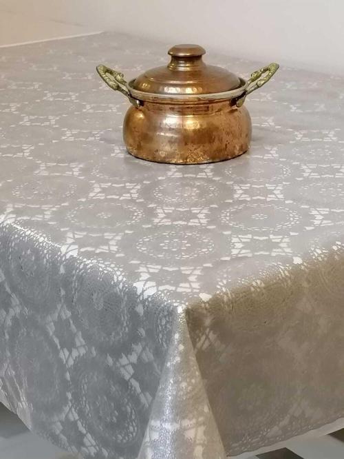 Gri Ithal Pvc Muşamba - Desenli Silinebilir Masa Örtüsü