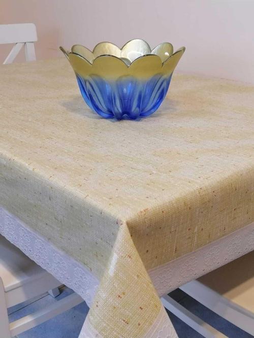 Kaydırmaz Tabanlı Pvc Muşamba - Desenli Silinebilir 120 X 150 Hazır Masa Örtüsü