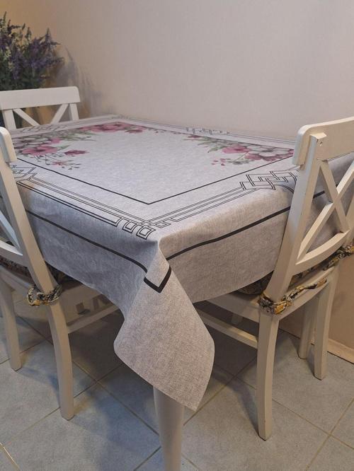 Dora Pano Elyaf Tabanlı Pvc Muşamba - Desenli Silinebilir 120 X 155 Hazır Masa Örtüsü