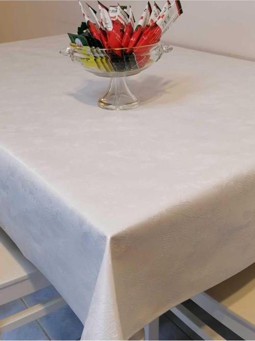 Elyaflı Pvc Muşamba - Desenli Silinebilir Masa Örtüsü