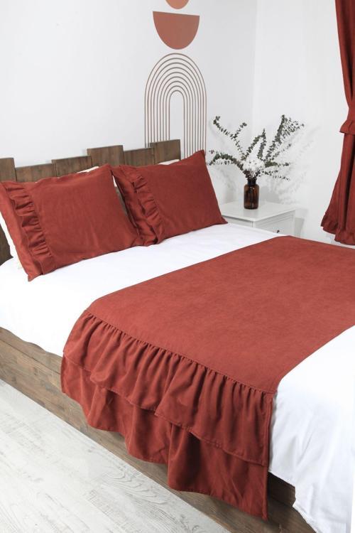 Poli Yatak Runner Takımı Fırfırlı 80X260 Cm