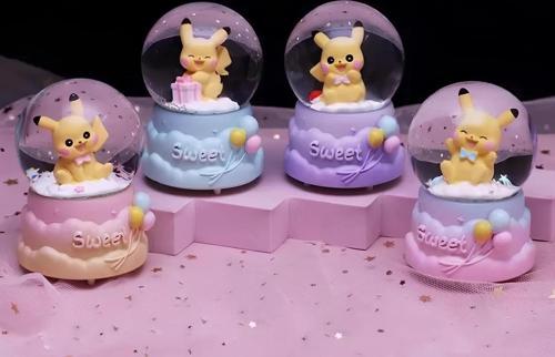 Pokemon Işıklı Kar Küresi 7 Cm Alk3396