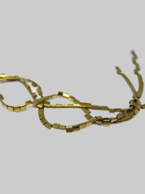 Hematit Taşı Çift Delikli YARIM Dizi (17385) (18cm Uzunluğundadır)