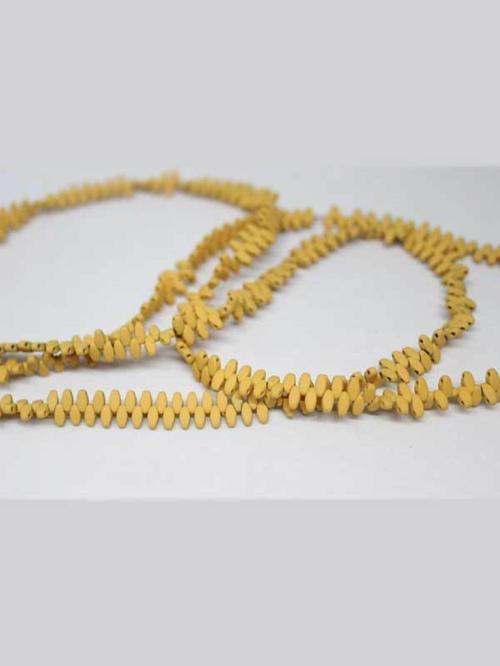 Hematit Taşı Çift Delikli YARIM Dizi (17500) (18cm Uzunluğundadır)