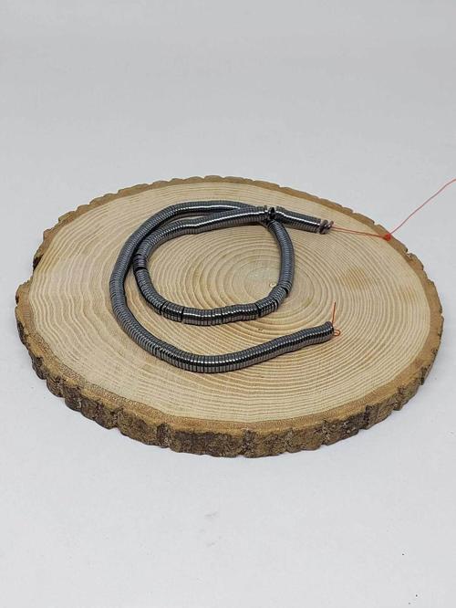 Hematit Taşı YARIM Dizi 6*1mm (36805) (18cm Uzunluğundadır)